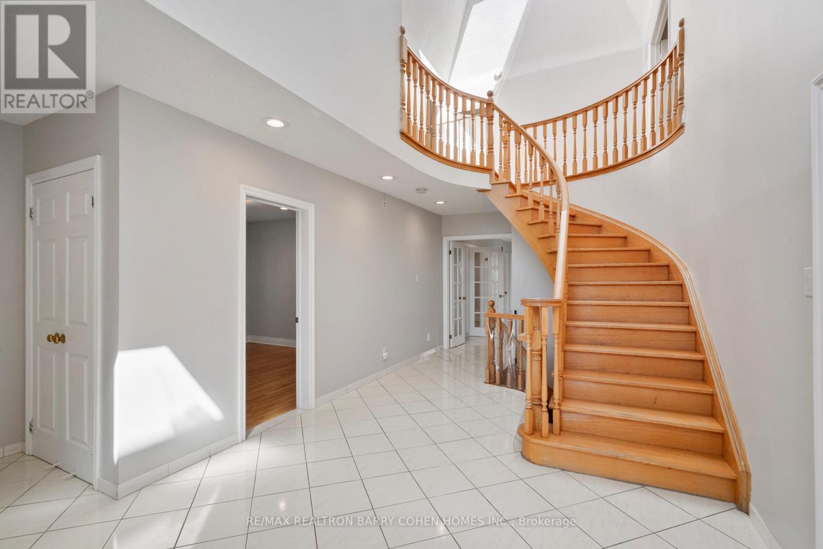 238 Spring Garden Avenue, Toronto, Ontario  M2N 3G9 - Photo 2 - C13223642