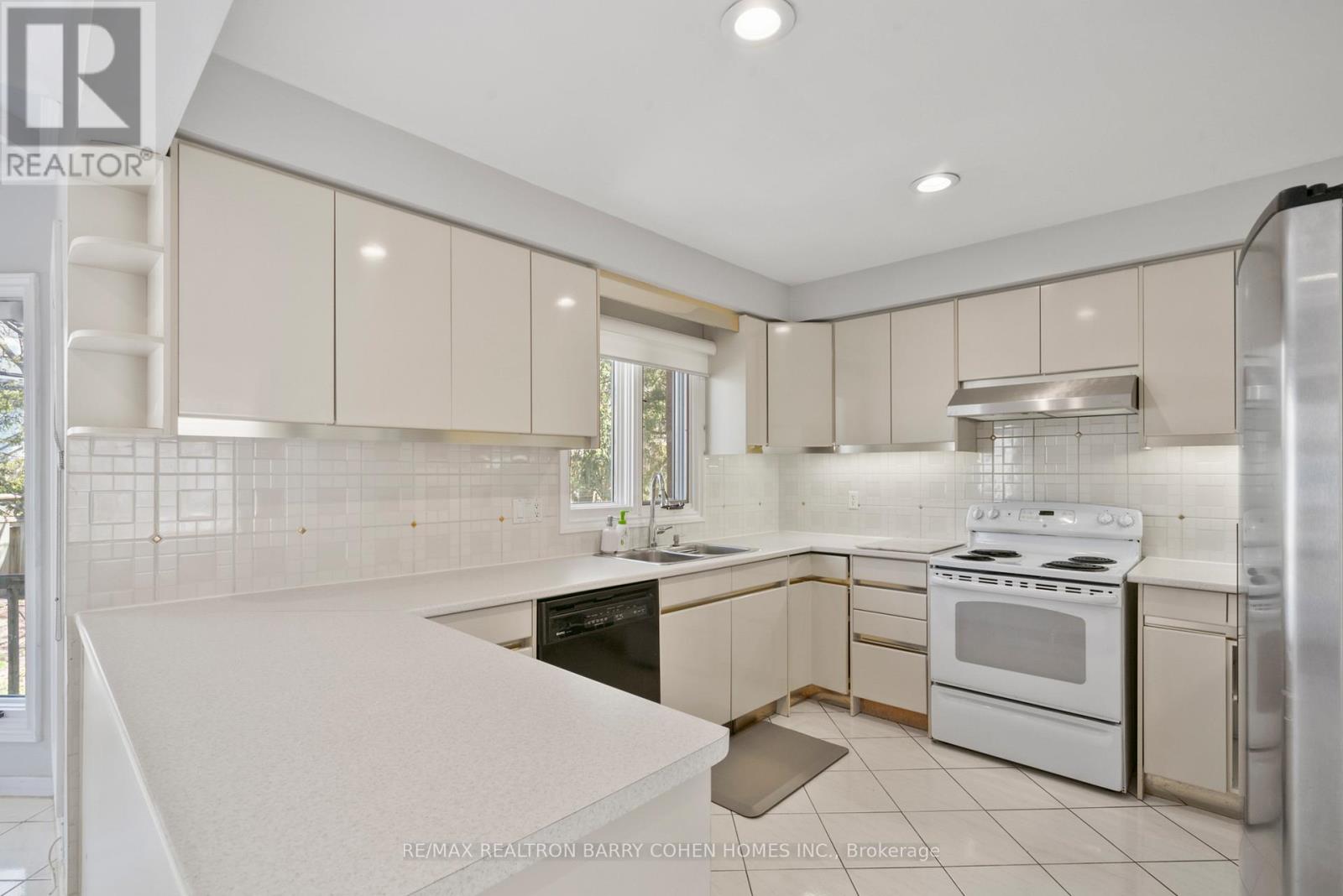 238 Spring Garden Avenue, Toronto, Ontario  M2N 3G9 - Photo 6 - C13223642