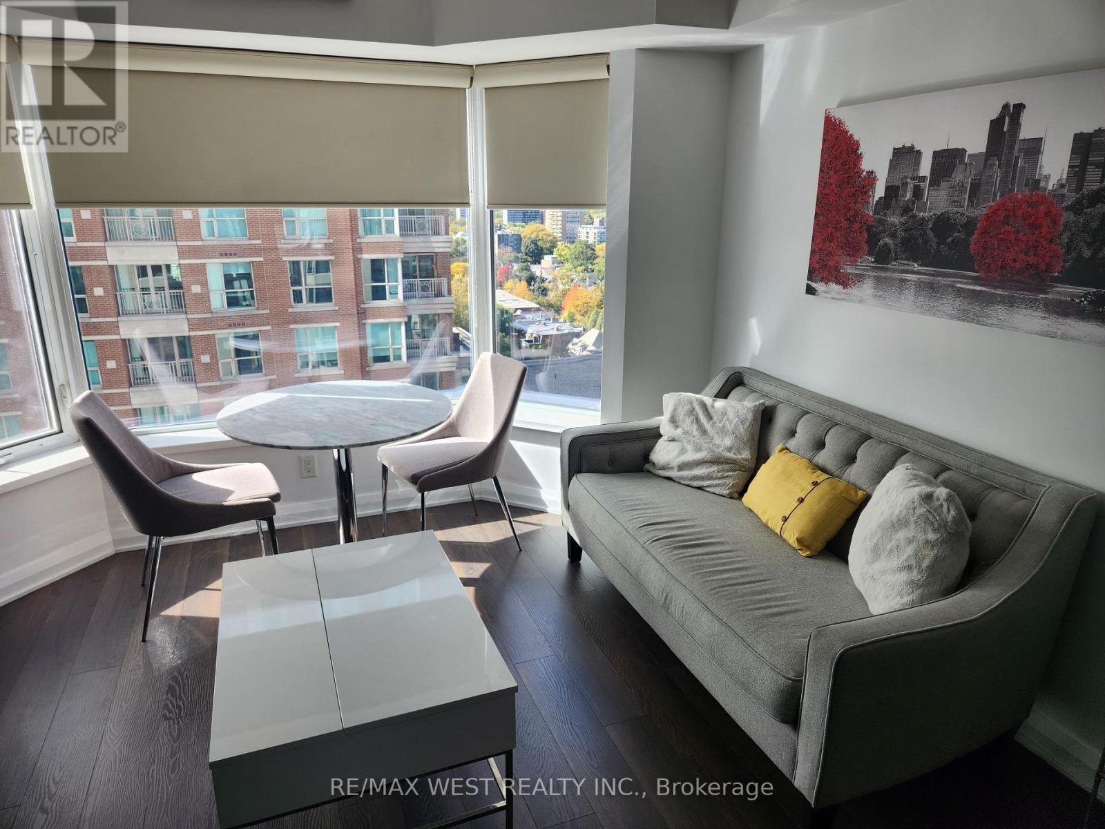 1616 - 155 Yorkville Avenue, Toronto, Ontario  M5R 0B4 - Photo 2 - C13223656