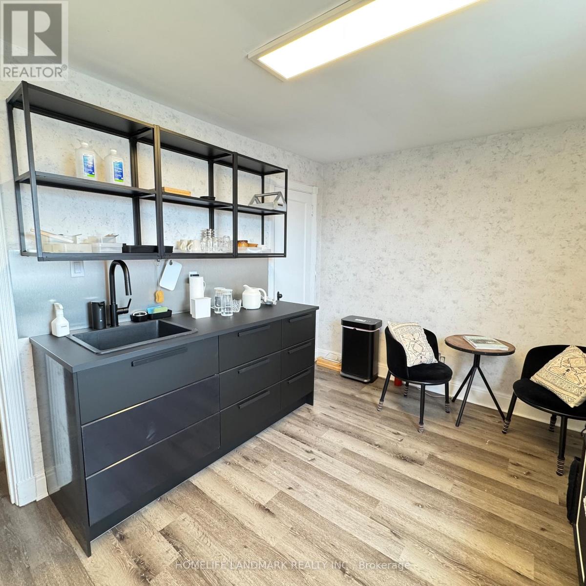 200e - A - 710 Millwood Road, Toronto, Ontario  M4G 3B5 - Photo 12 - C13223762