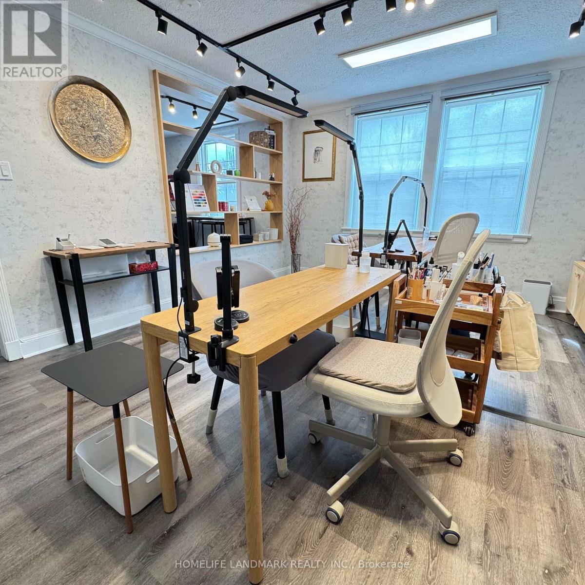 200e - A - 710 Millwood Road, Toronto, Ontario  M4G 3B5 - Photo 3 - C13223762