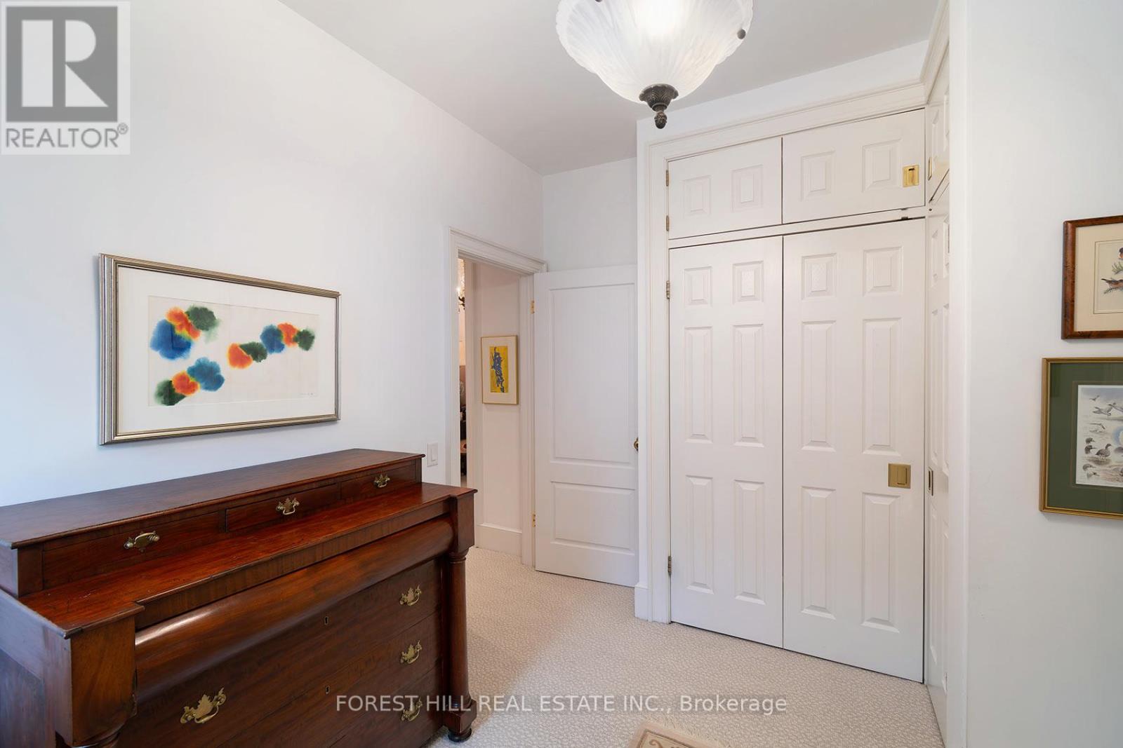 12 Shorncliffe Avenue, Toronto, Ontario  M4V 1T1 - Photo 27 - C13223826