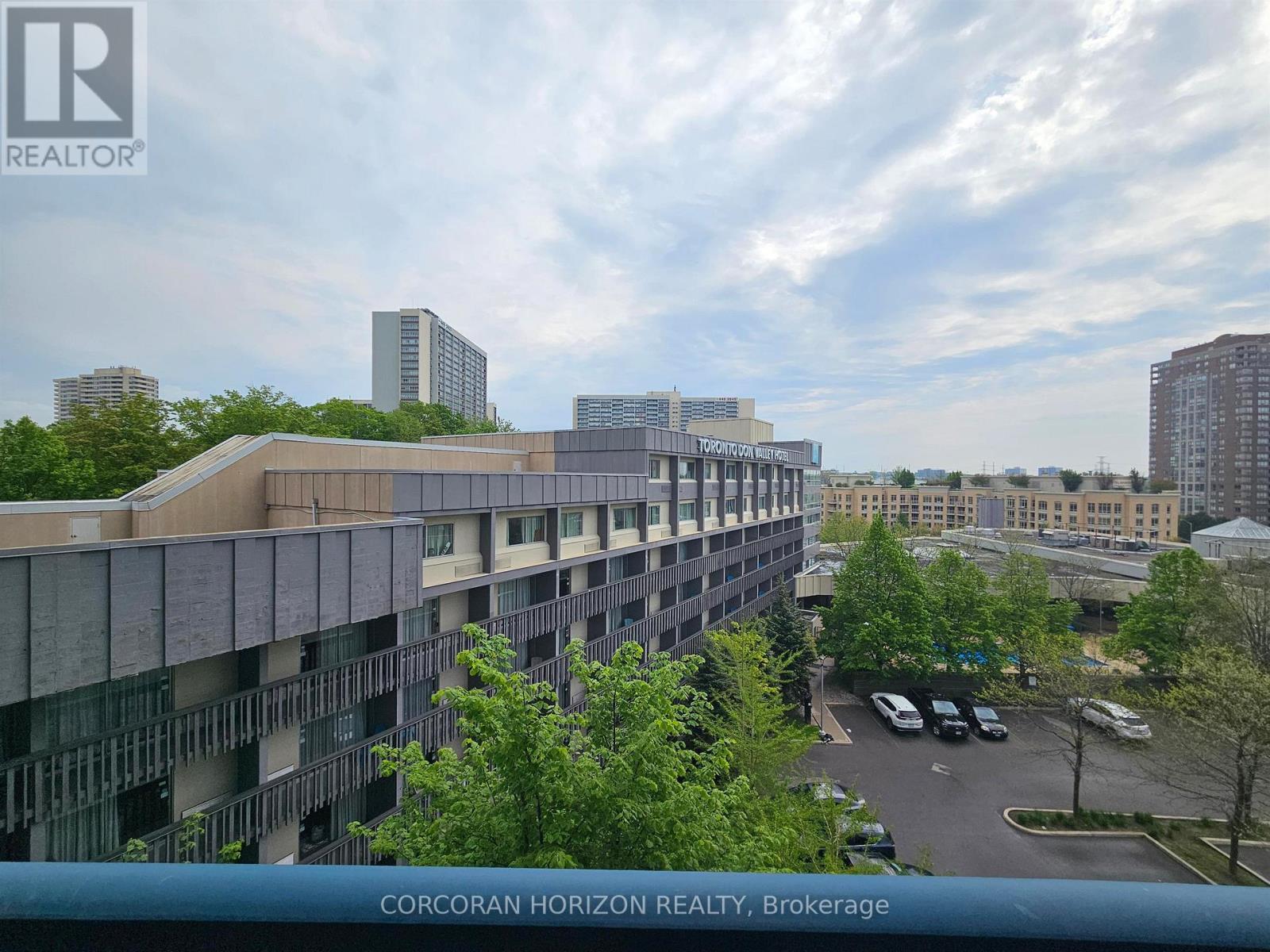 512 - 181 WYNFORD DRIVE, Toronto, Ontario