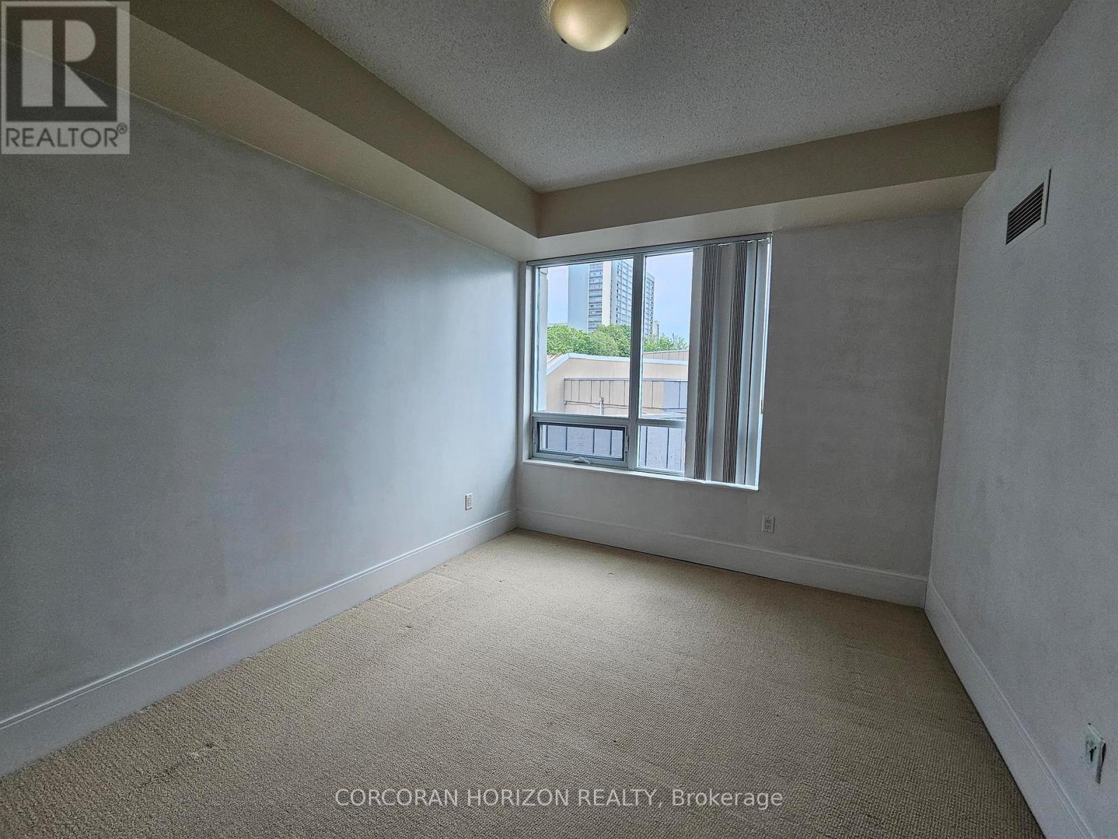 512 - 181 Wynford Drive, Toronto, Ontario  M3C 0C6 - Photo 4 - C13223912