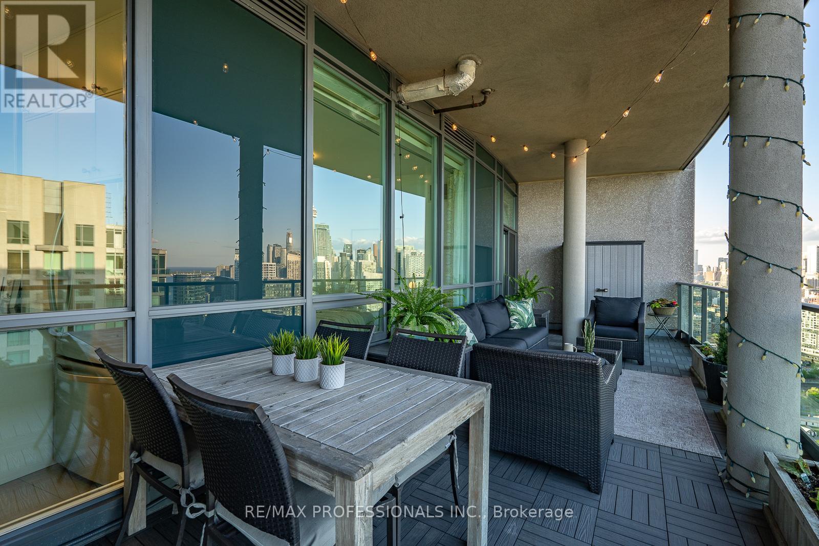 3804 - 219 Fort York Boulevard, Toronto, Ontario  M5V 1B1 - Photo 30 - C13223972