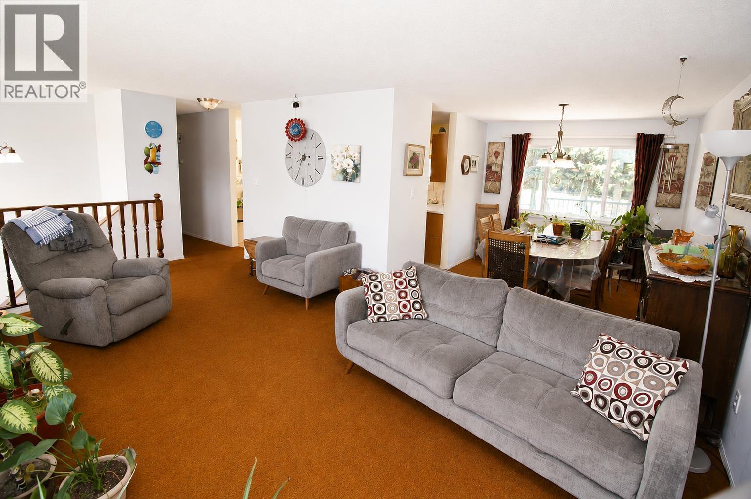 3865 Omineca Crescent, Houston, British Columbia  V0J 1Z2 - Photo 4 - R3130208