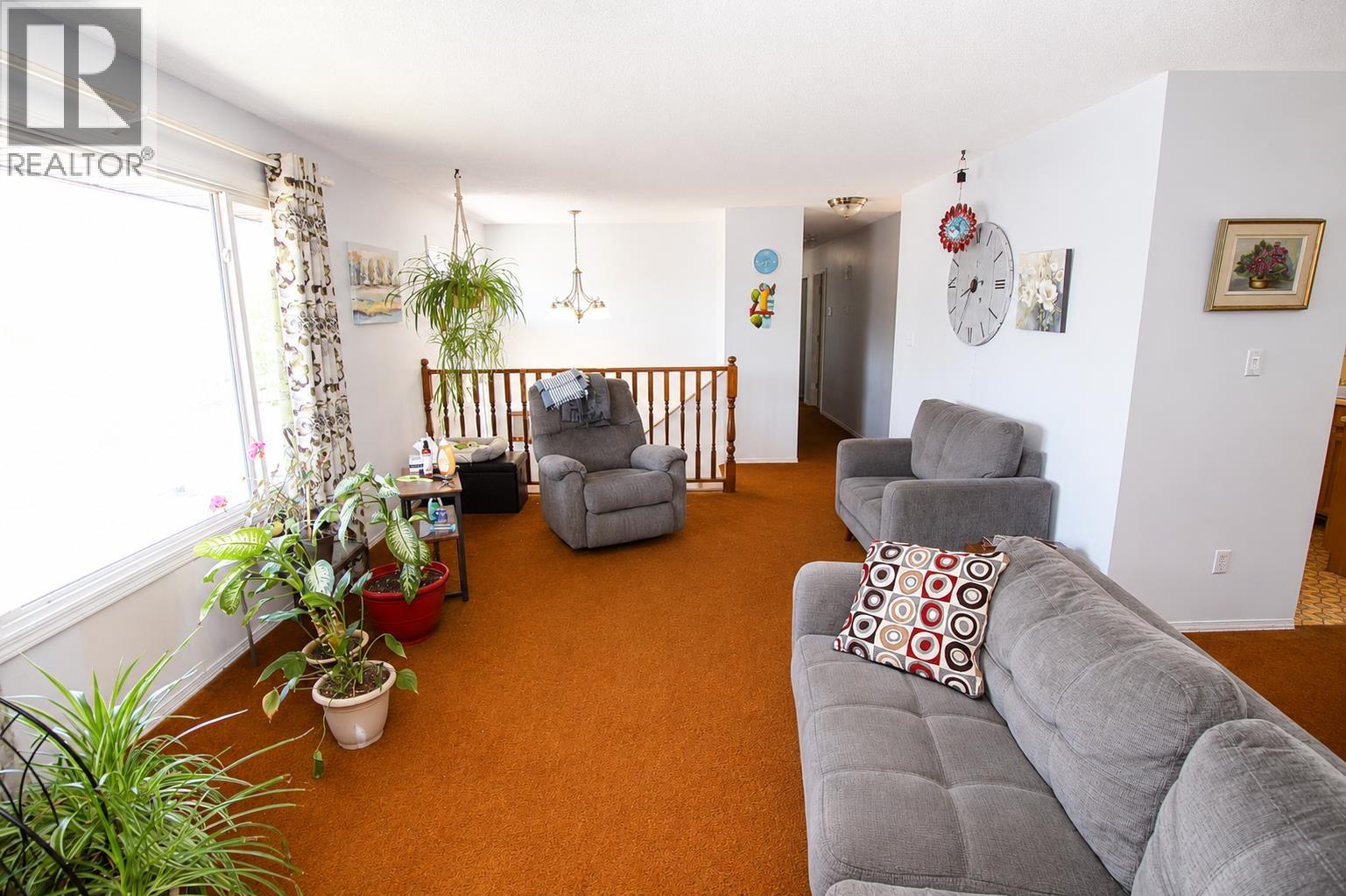 3865 Omineca Crescent, Houston, British Columbia  V0J 1Z2 - Photo 5 - R3130208