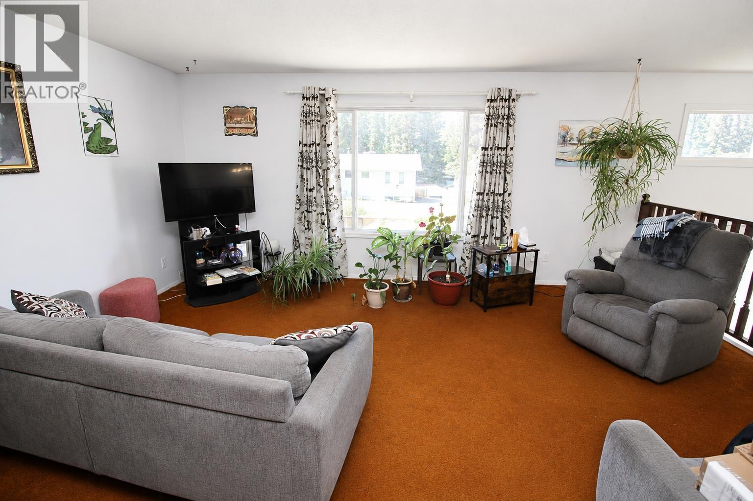 3865 Omineca Crescent, Houston, British Columbia  V0J 1Z2 - Photo 6 - R3130208