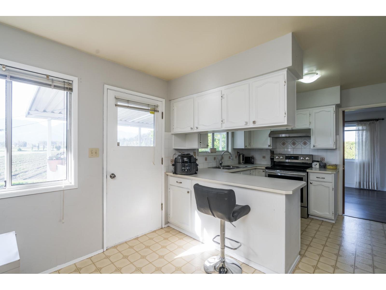 42505 Yale Road, Greendale, Sardis - Greendale, British Columbia  V2R 4J4 - Photo 10 - R3129695