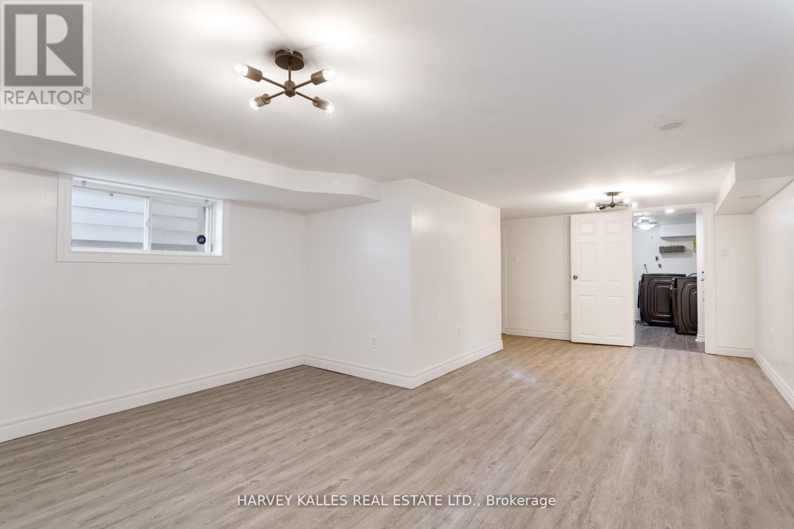 139 King Edward Avenue, Toronto, Ontario  M4C 5J7 - Photo 37 - E13223858