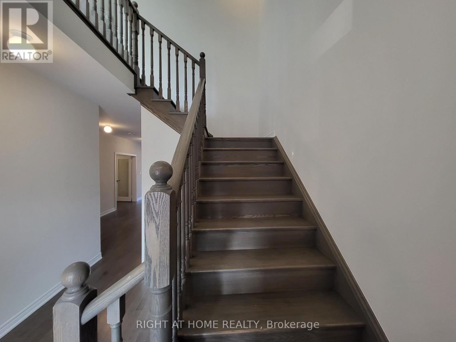 2117 Coppermine ( Upper) Street, Oshawa, Ontario  L1H 9L7 - Photo 10 - E13223864