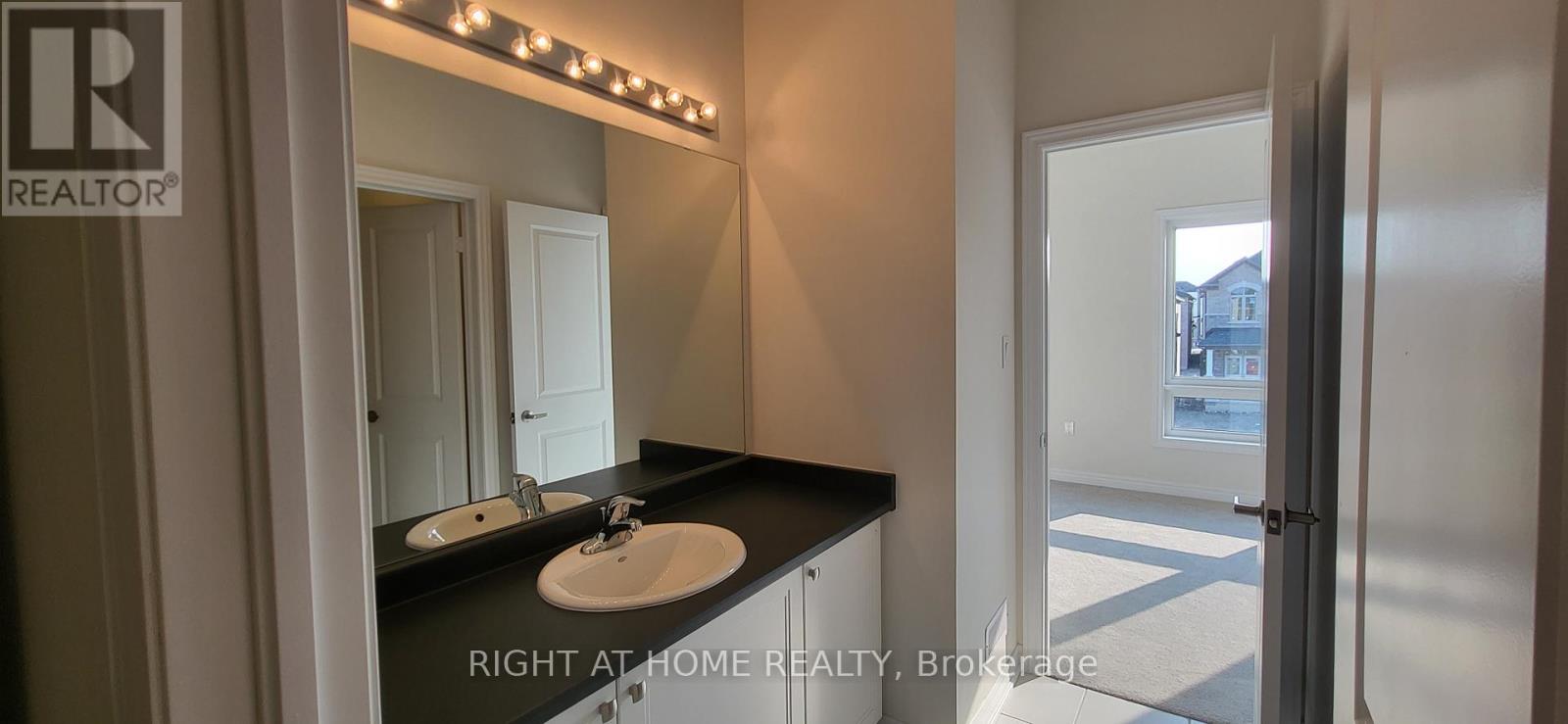 2117 Coppermine ( Upper) Street, Oshawa, Ontario  L1H 9L7 - Photo 18 - E13223864