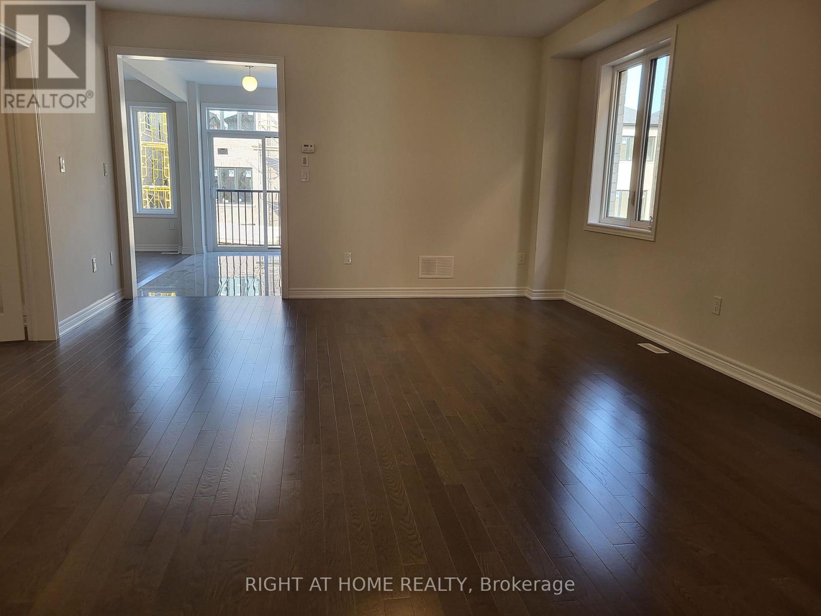 2117 Coppermine ( Upper) Street, Oshawa, Ontario  L1H 9L7 - Photo 5 - E13223864