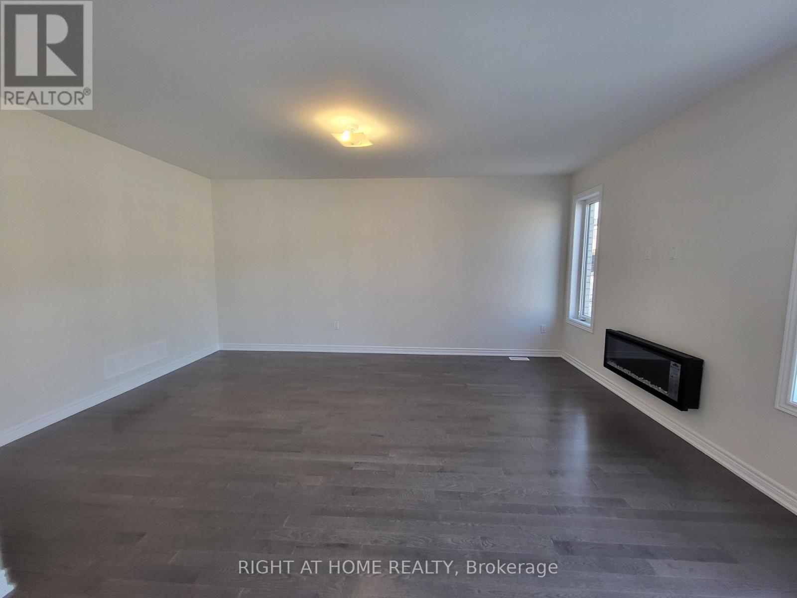 2117 Coppermine ( Upper) Street, Oshawa, Ontario  L1H 9L7 - Photo 7 - E13223864