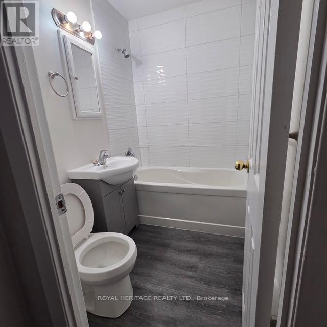 945 Simcoe Street N, Oshawa, Ontario  L1G 4W3 - Photo 9 - E13223888