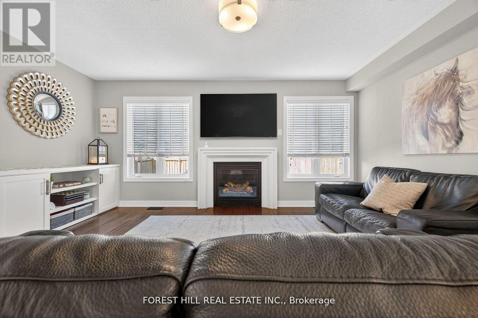 60 Sundragon Trail, Bradford West Gwillimbury (Bradford), Ontario  L3Z 0H5 - Photo 12 - N13223866