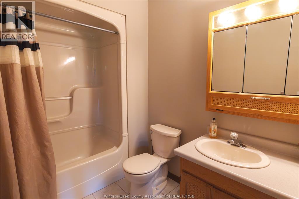 6335 Ainslie Avenue, Lakeshore, Ontario  N0P 1J0 - Photo 29 - 26012725