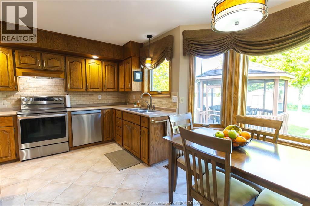 6335 Ainslie Avenue, Lakeshore, Ontario  N0P 1J0 - Photo 7 - 26012725