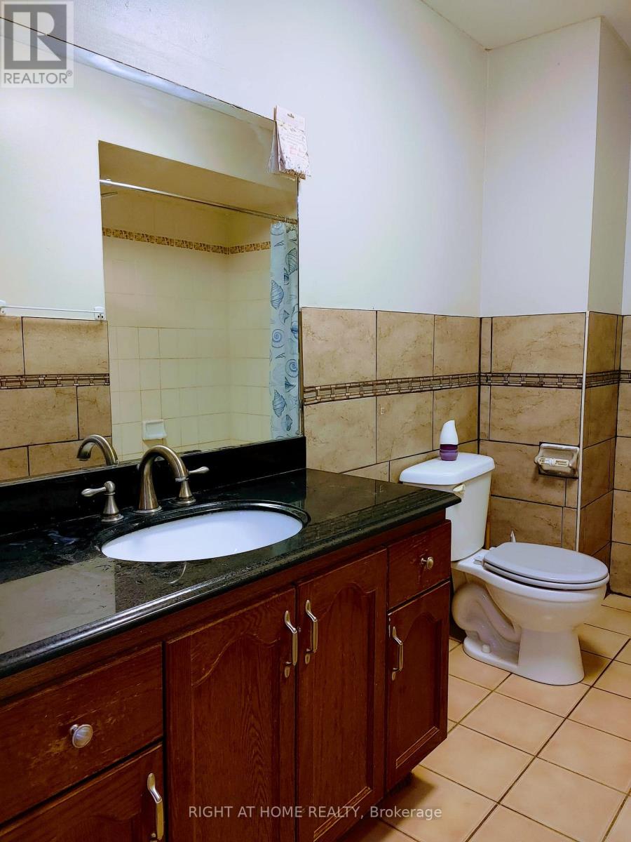 A - 7 Porritt Street, Barrie (Ardagh), Ontario  L4N 6Y5 - Photo 17 - S13223740