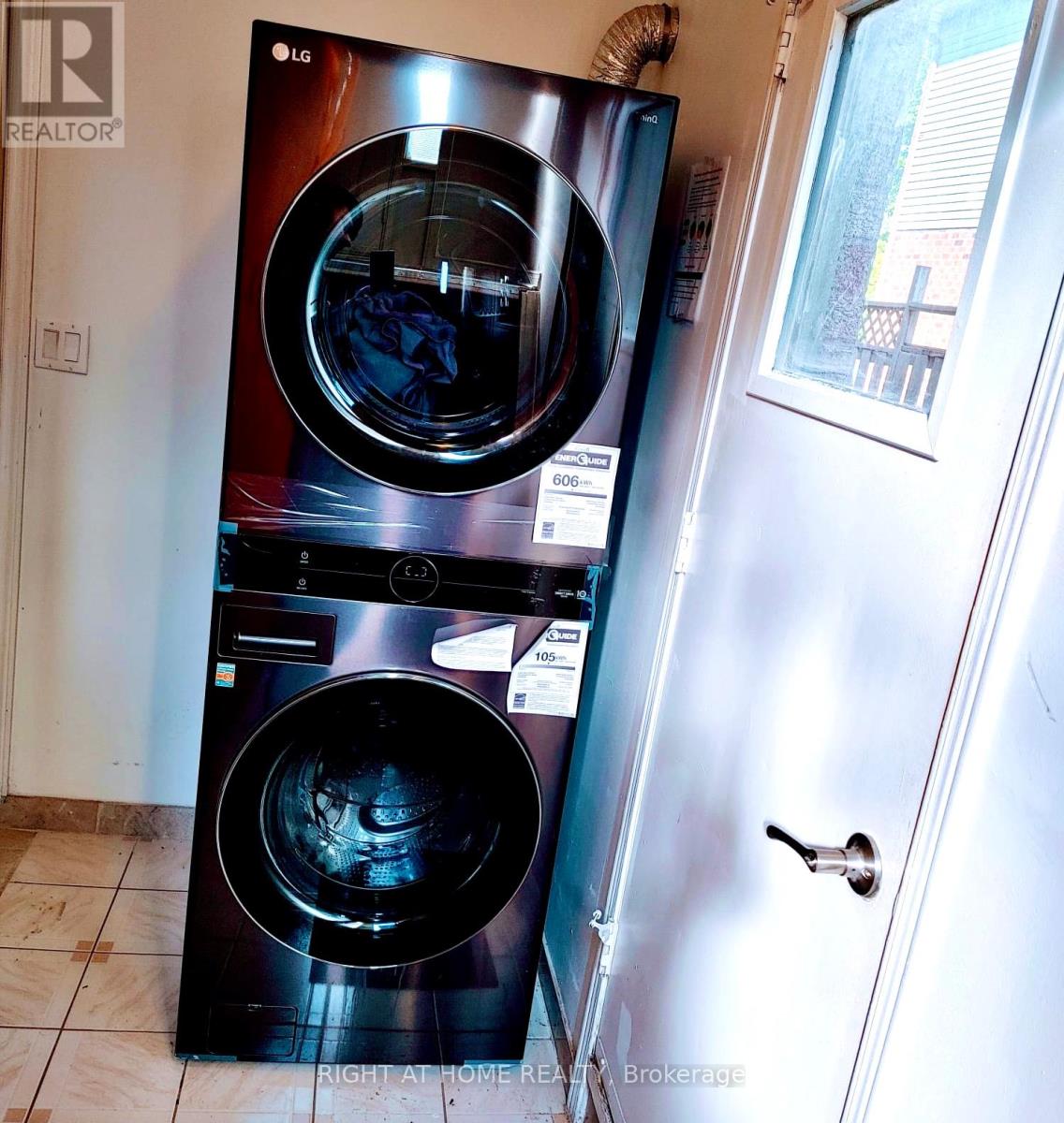 A - 7 Porritt Street, Barrie (Ardagh), Ontario  L4N 6Y5 - Photo 22 - S13223740