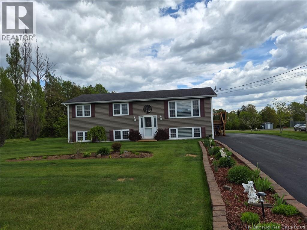 56 Centennial, Plaster Rock, New Brunswick  E7G 1H5 - Photo 44 - NB131587