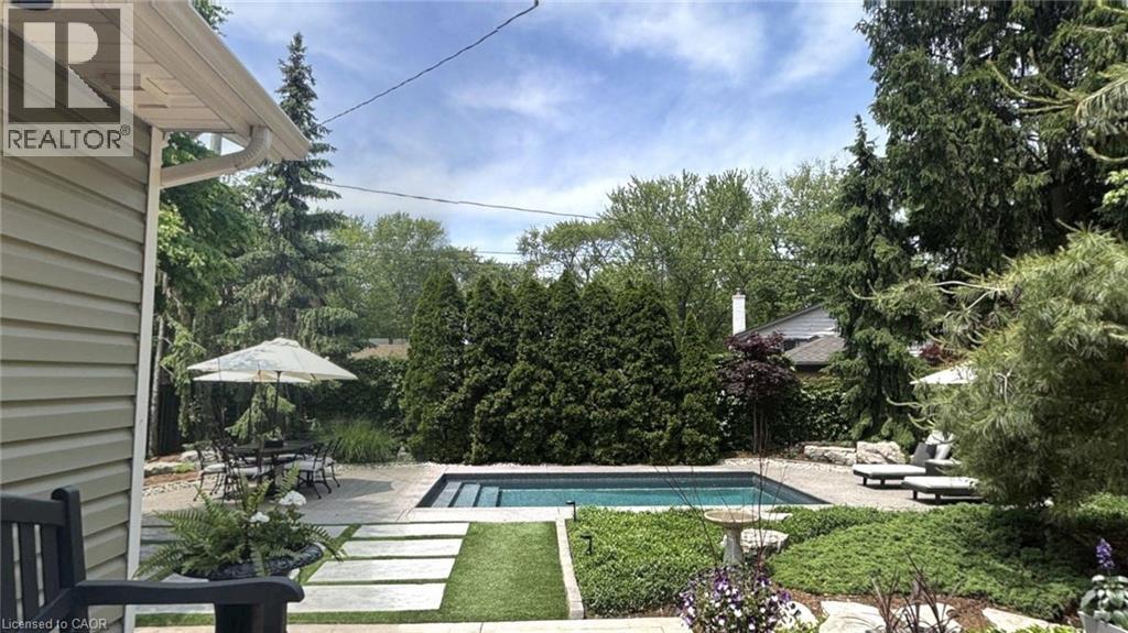 251 Kensington Boulevard, Tecumseh, Ontario  N8N 2K8 - Photo 3 - 40833875