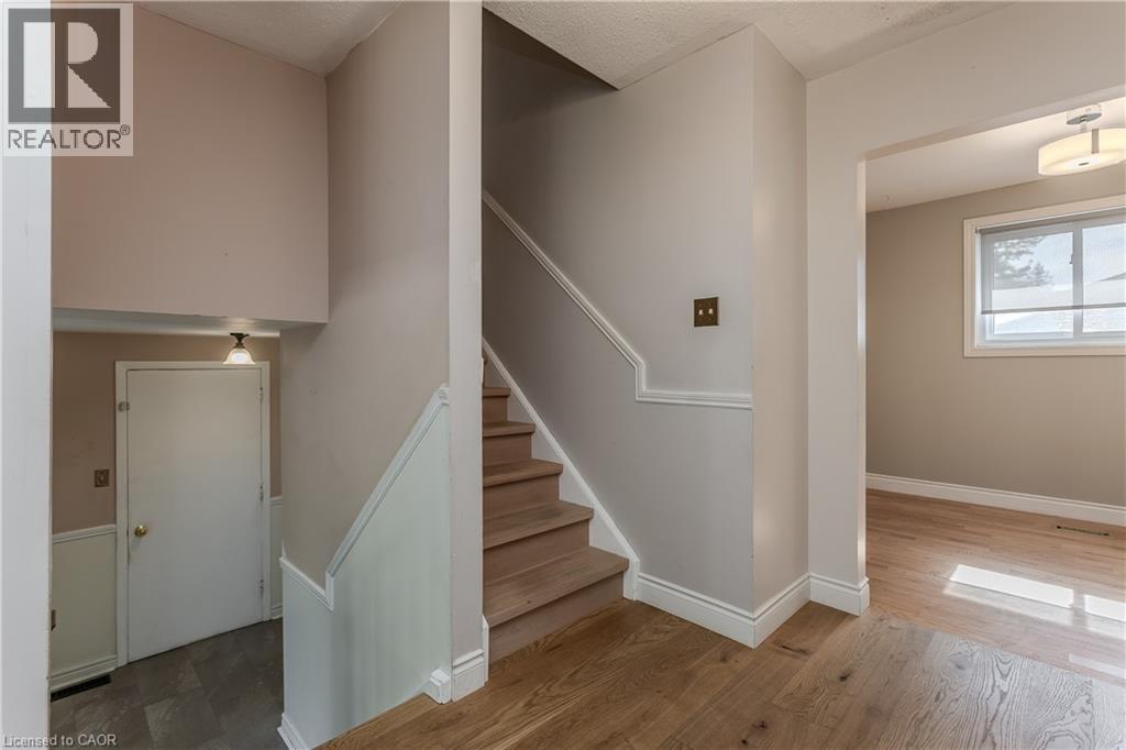 3118 Centennial Drive, Burlington, Ontario  L7M 1B9 - Photo 12 - 40834171