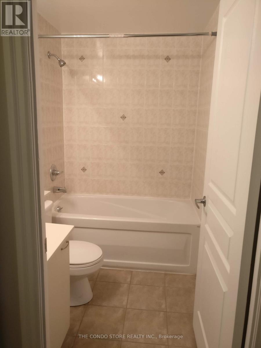 1709 - 220 Burnhamthorpe Road, Mississauga, Ontario  L5B 4N4 - Photo 5 - W13223962