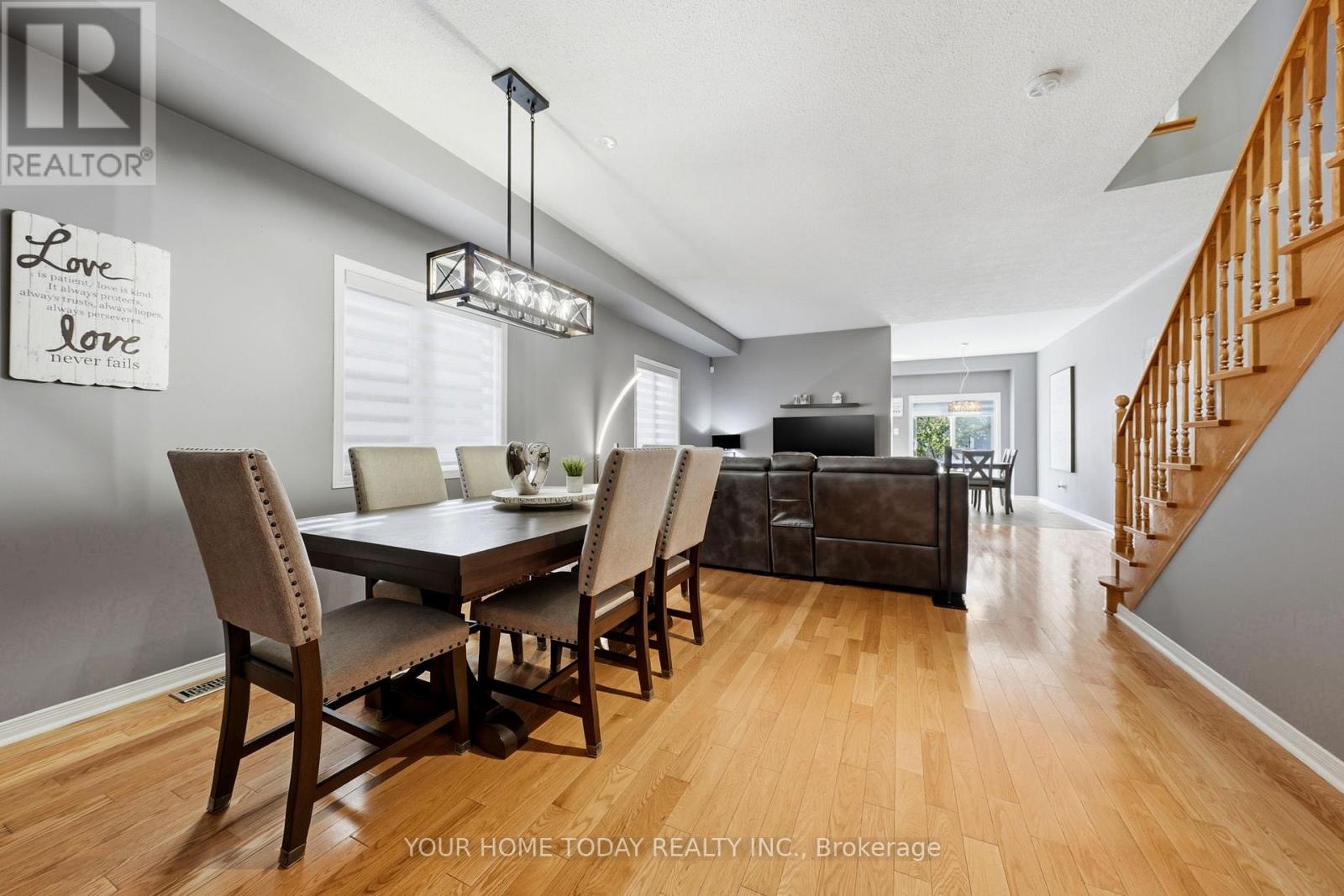 35 Niagara Trail, Halton Hills, Ontario  L7G 0A9 - Photo 6 - W13223986