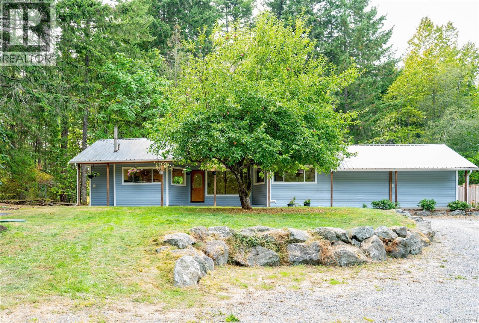 8996 Chemainus Rd, Chemainus, British Columbia  V0R 1K5 - Photo 1 - 1037371
