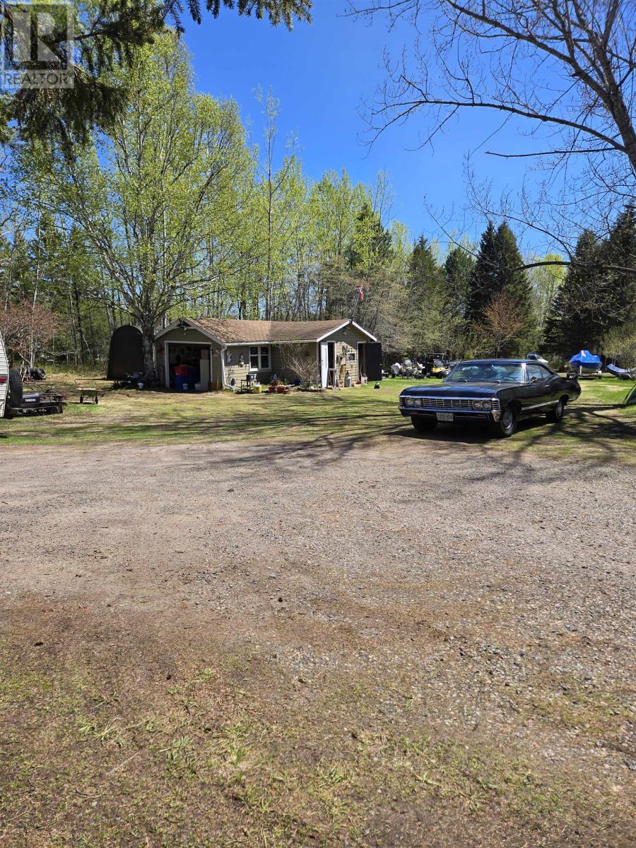 491 Lakeshore Dr, Thunder Bay, Ontario  P7A 0P9 - Photo 4 - TB2601279