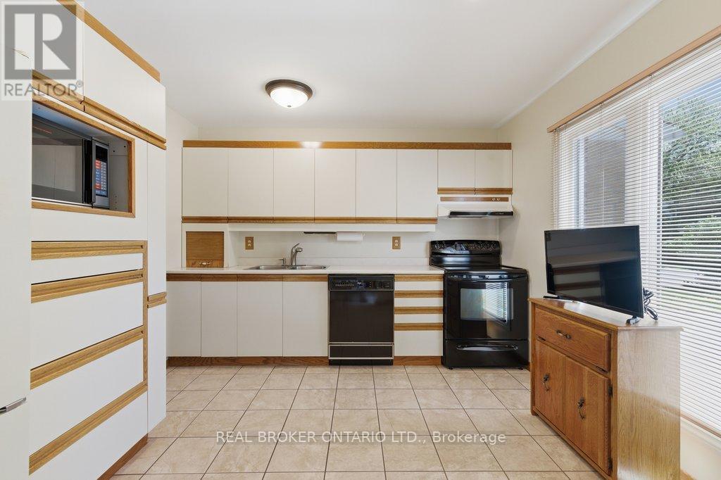 13 Beddoe Lane, Ottawa, Ontario K1B 3X9 - Photo 6 - X13224026