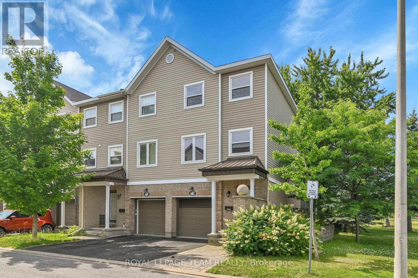 774 Sanibel Private, Ottawa, Ontario  K2H 0A8 - Photo 2 - X13224064