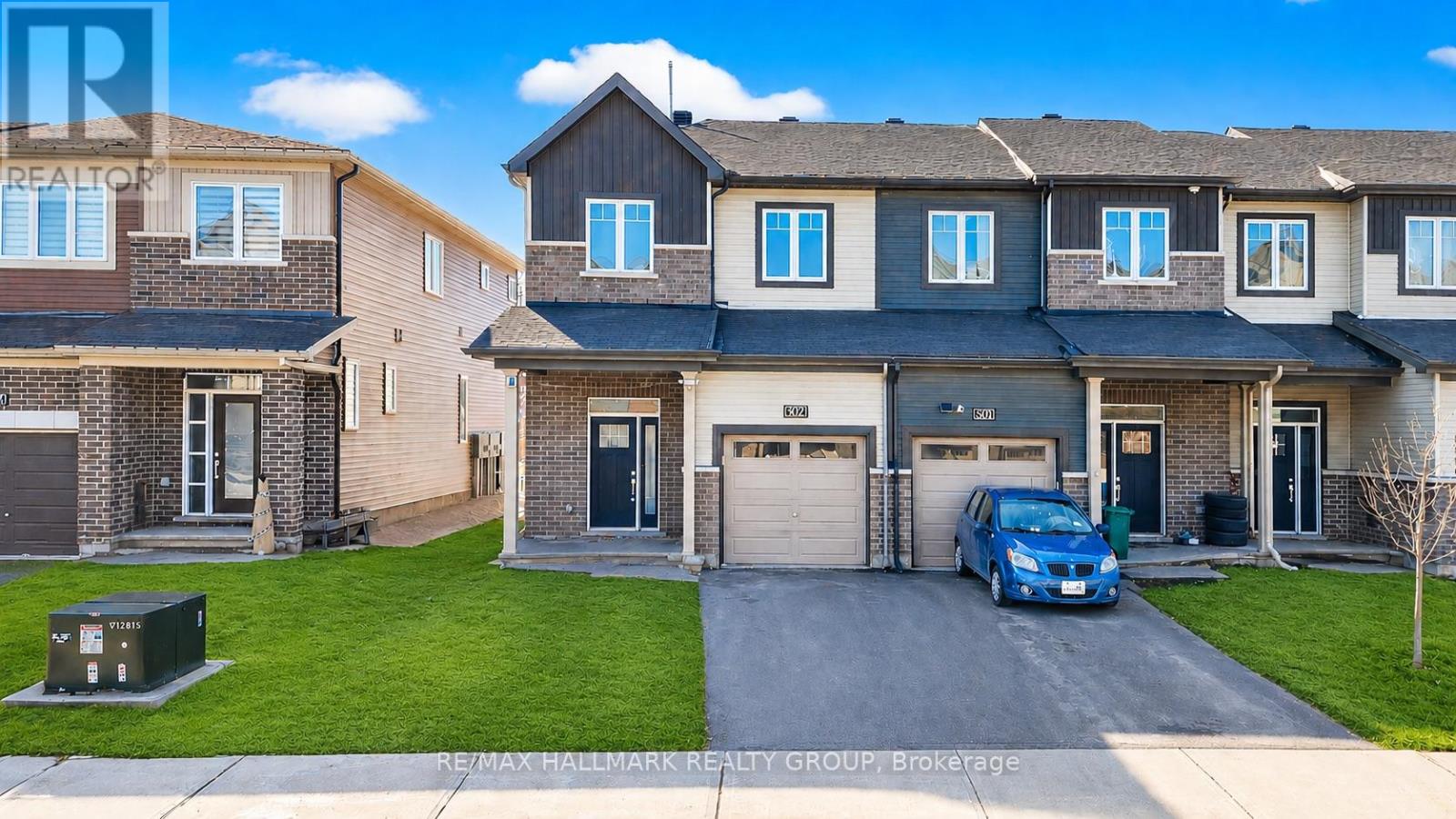 562 CLEMENCY CRESCENT, Ottawa, Ontario