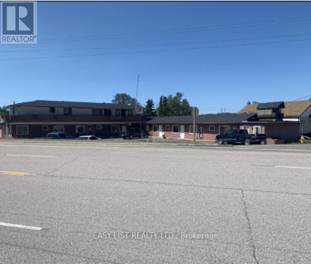 106 Quebec Street, Schreiber, Ontario  P0T 2A0 - Photo 2 - X13223892