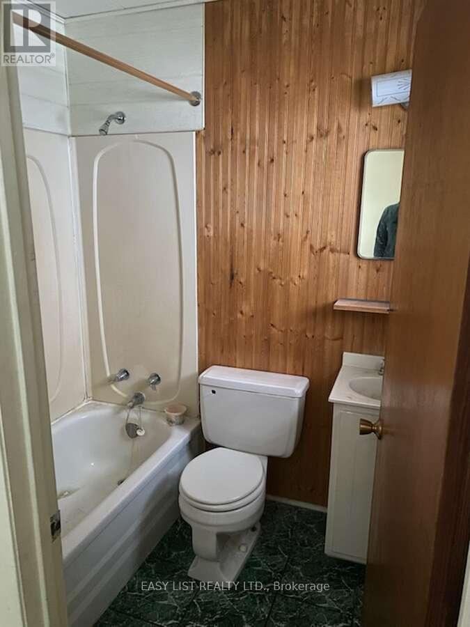 106 Quebec Street, Schreiber, Ontario  P0T 2A0 - Photo 29 - X13223892