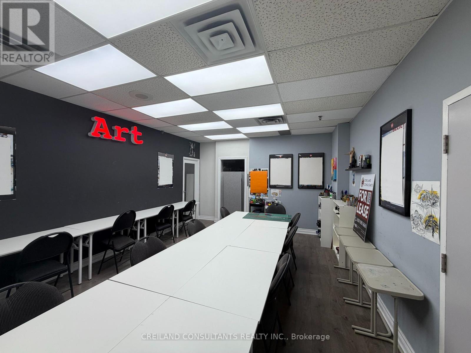 UNIT 302 - 5460 YONGE STREET, Toronto, Ontario