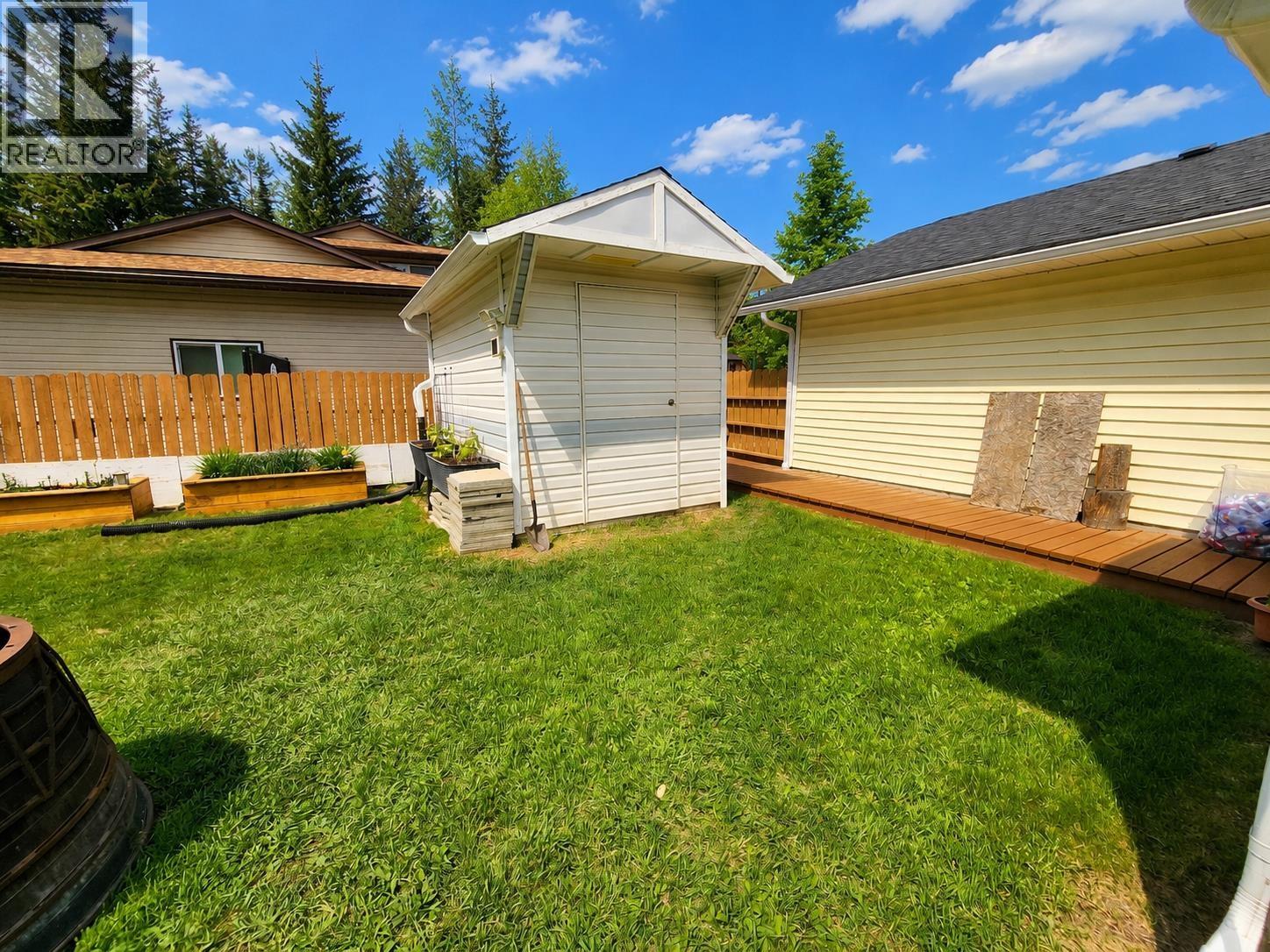 3819 Brentwood Place, Mount Alder, British Columbia  V2K 3Y1 - Photo 5 - R3130334