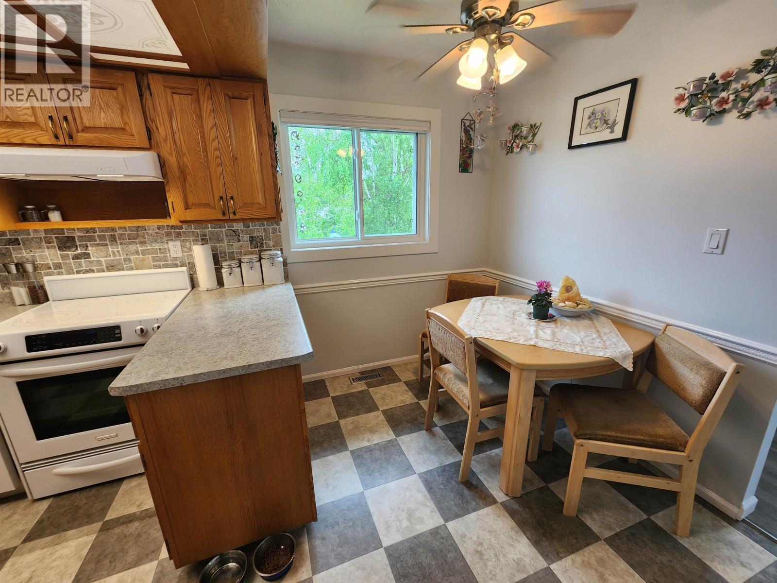 3819 Brentwood Place, Mount Alder, British Columbia  V2K 3Y1 - Photo 34 - R3130334