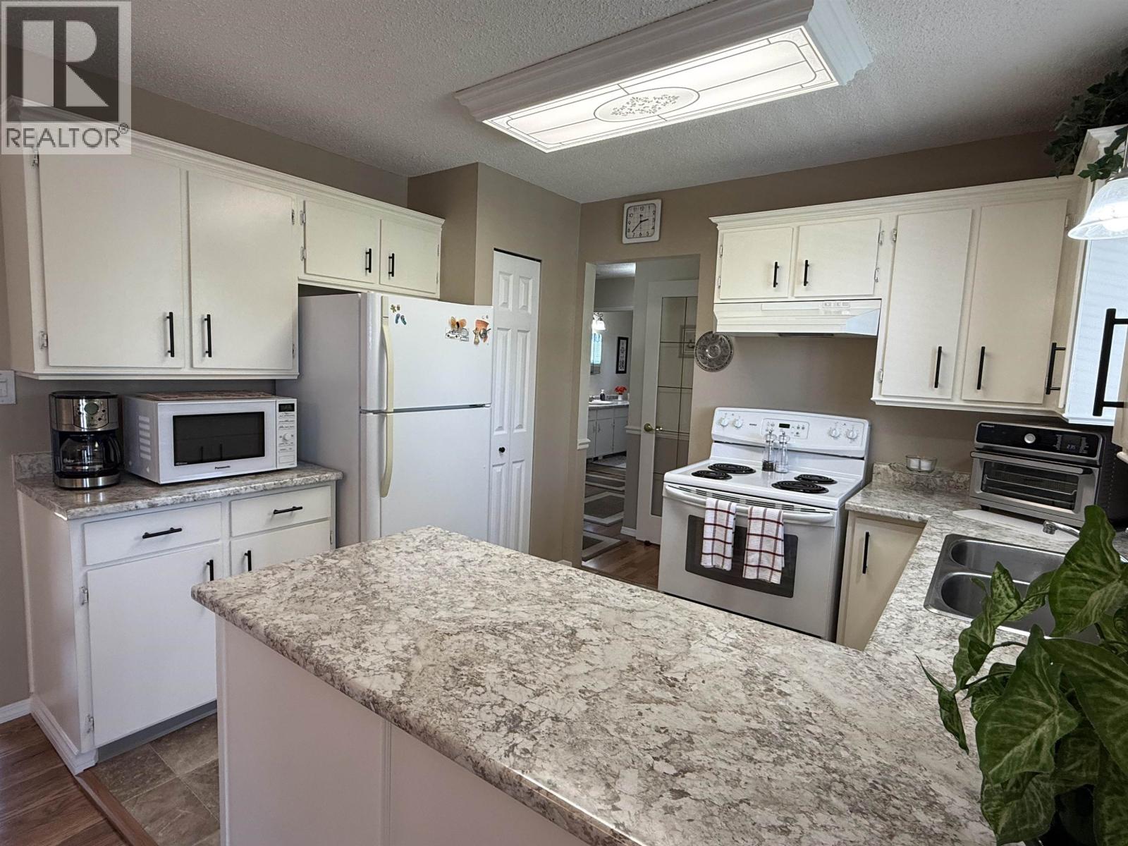 2566 Coyle Street, Prince George, British Columbia  V2N 3Y6 - Photo 7 - R3130229