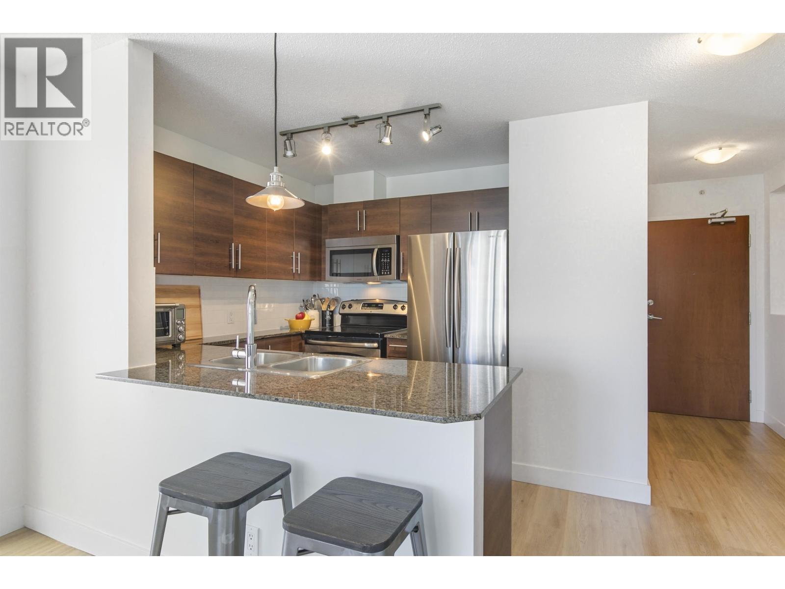 1007 833 Agnes Street, New Westminster, British Columbia  V3M 0B1 - Photo 6 - R3130172