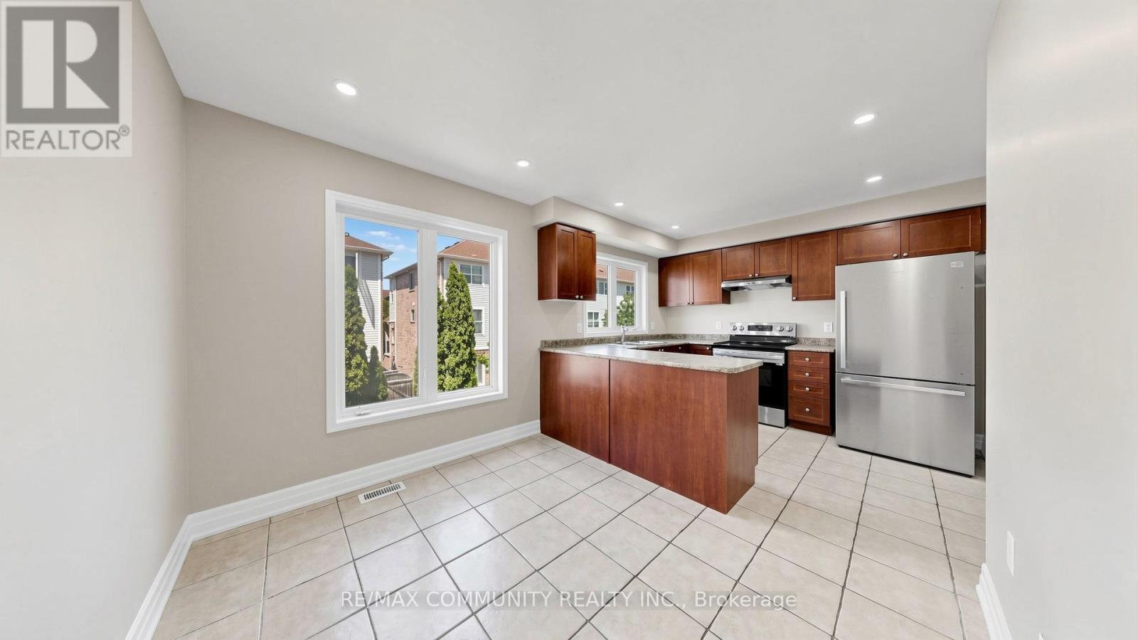 10 Red Fox Place, Toronto, Ontario  M1B 0A8 - Photo 15 - E13224018