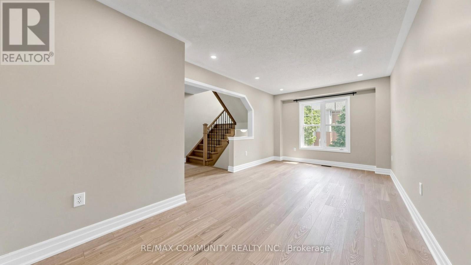 10 Red Fox Place, Toronto, Ontario  M1B 0A8 - Photo 6 - E13224018