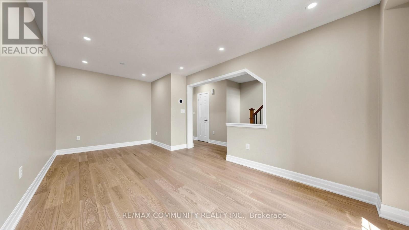 10 Red Fox Place, Toronto, Ontario  M1B 0A8 - Photo 7 - E13224018