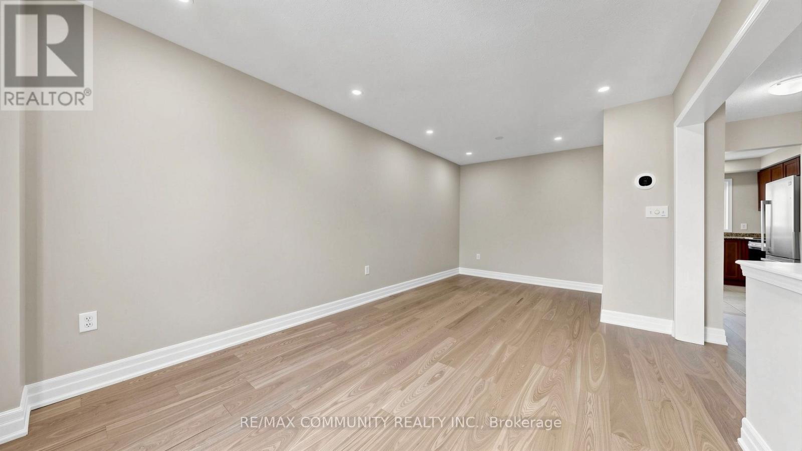 10 Red Fox Place, Toronto, Ontario  M1B 0A8 - Photo 8 - E13224018