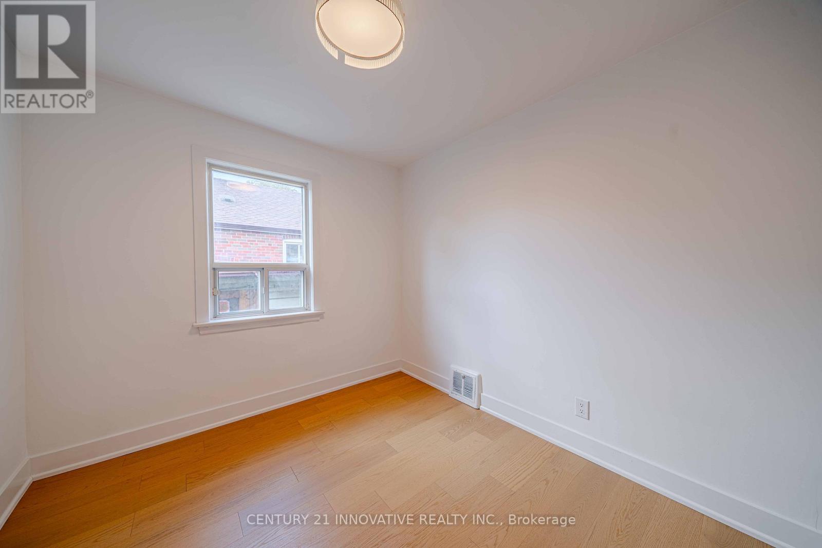 Main Floor - 57 Leahann Drive, Toronto, Ontario  M1P 1B8 - Photo 26 - E13224092
