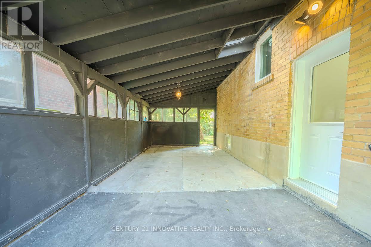 Main Floor - 57 Leahann Drive, Toronto, Ontario  M1P 1B8 - Photo 4 - E13224092