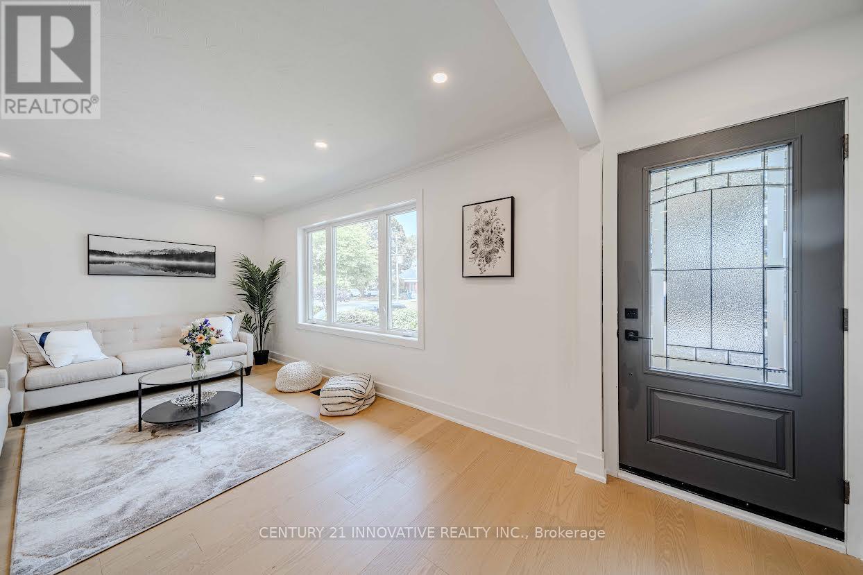 Main Floor - 57 Leahann Drive, Toronto, Ontario  M1P 1B8 - Photo 7 - E13224092