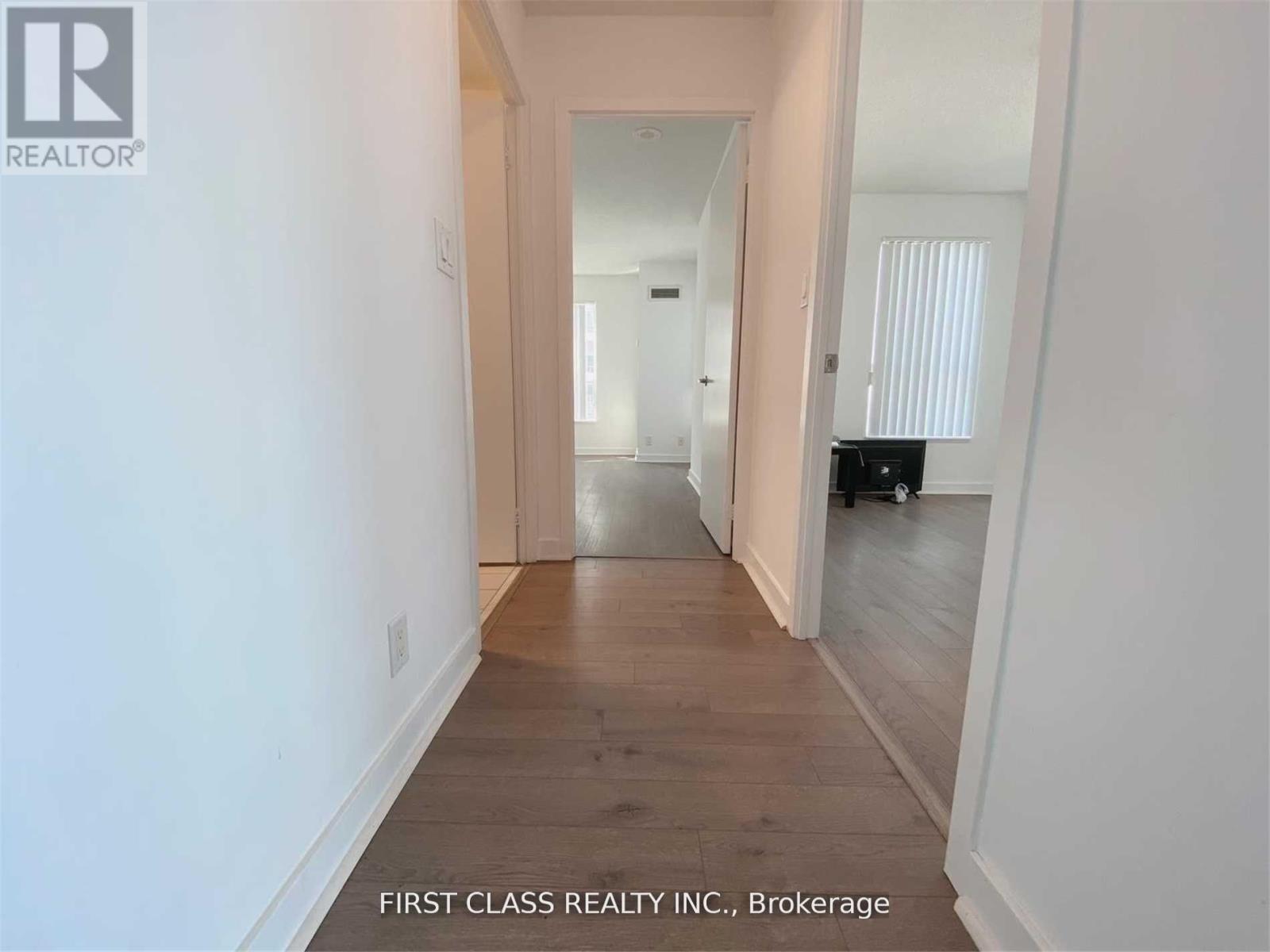 3312 - 38 Lee Centre Drive, Toronto, Ontario  M1H 3J7 - Photo 6 - E13224128