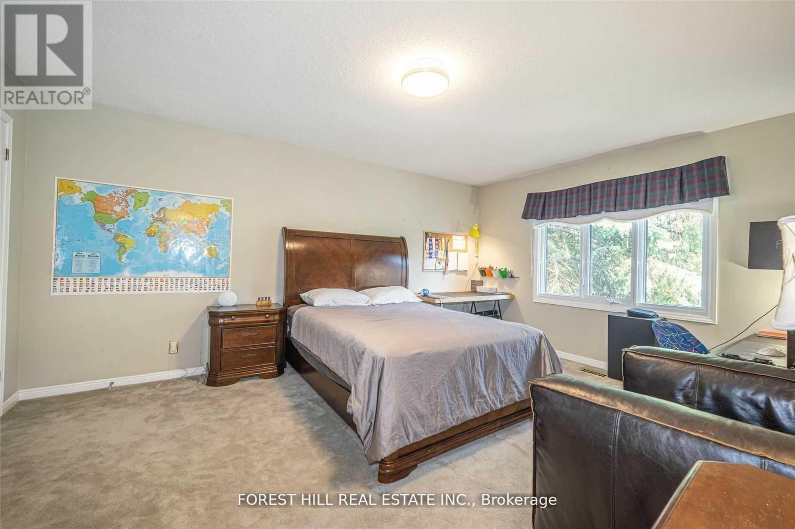 54 Pennock Crescent, Markham, Ontario  L3R 3M4 - Photo 12 - N13224062